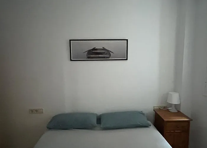 Centrico Apartamento A 150 Metros De La Playa. Parking*